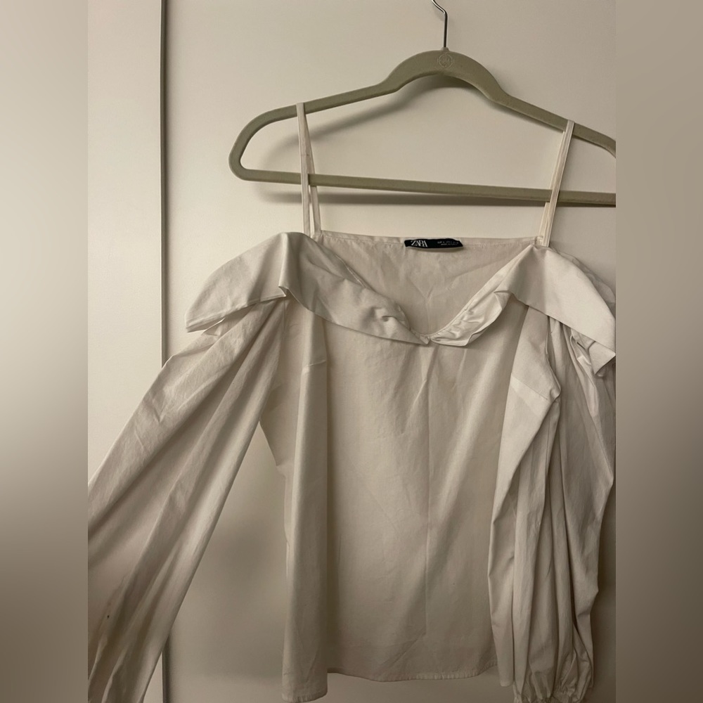 ZARA OFF SHOULDER TOP